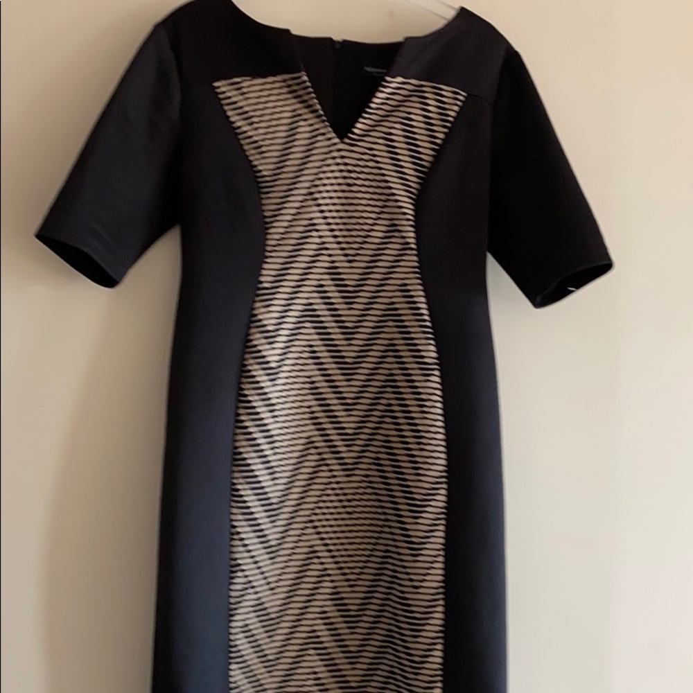 Dress good conditionFigure  looks in  good shape.